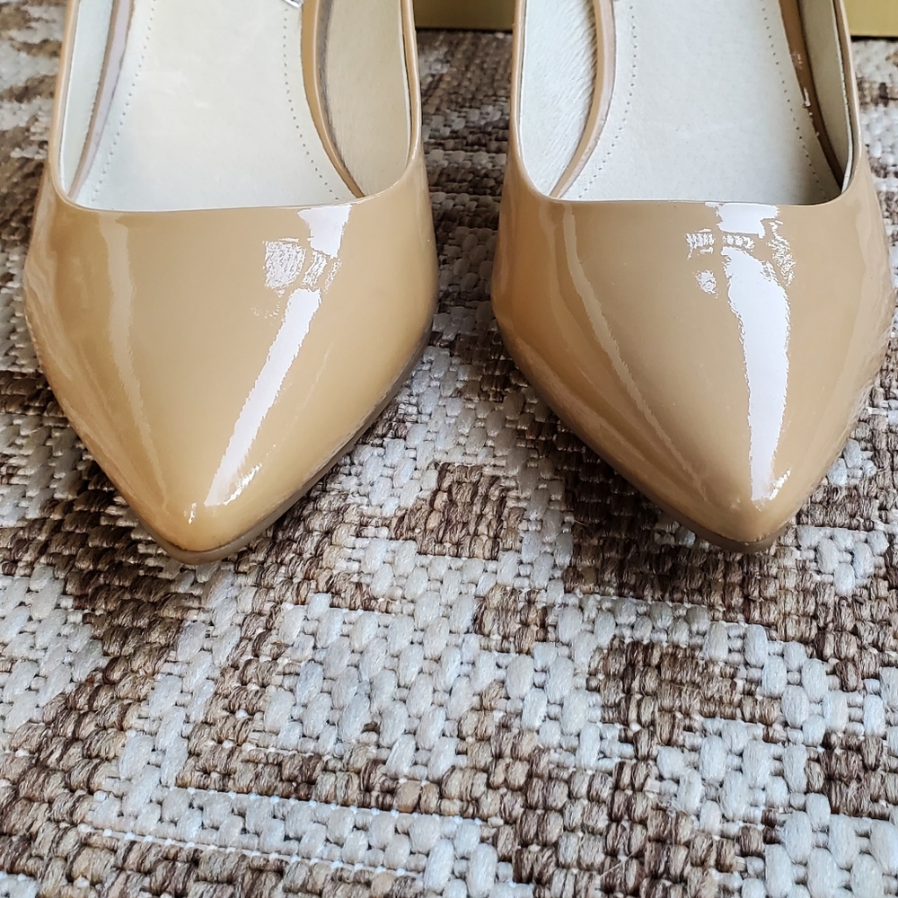 NWT - Michael Kors | Stunning Nude Patent Heels Size 10 - Picture 4 of 12